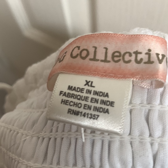 Soft comfortable fabric sun dress with a lining. - Picture 4 of 6